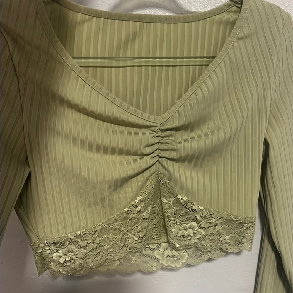 SHEIN Green Ruched Ribbed Crop Blouse